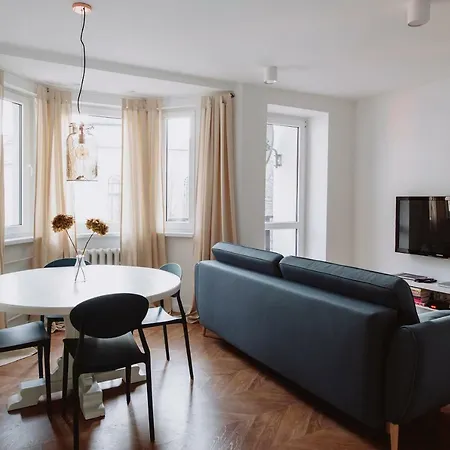 Piq Apt Apartment