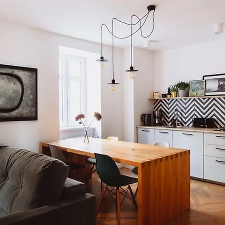 Piq Apt Apartment