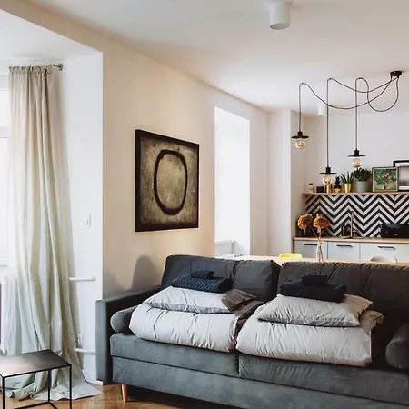 Apartment Piq Apt *